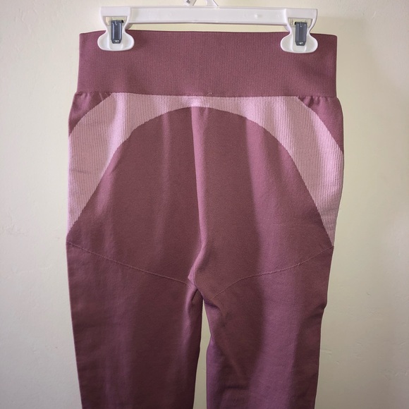 thrifted leggings - Picture 3 of 5